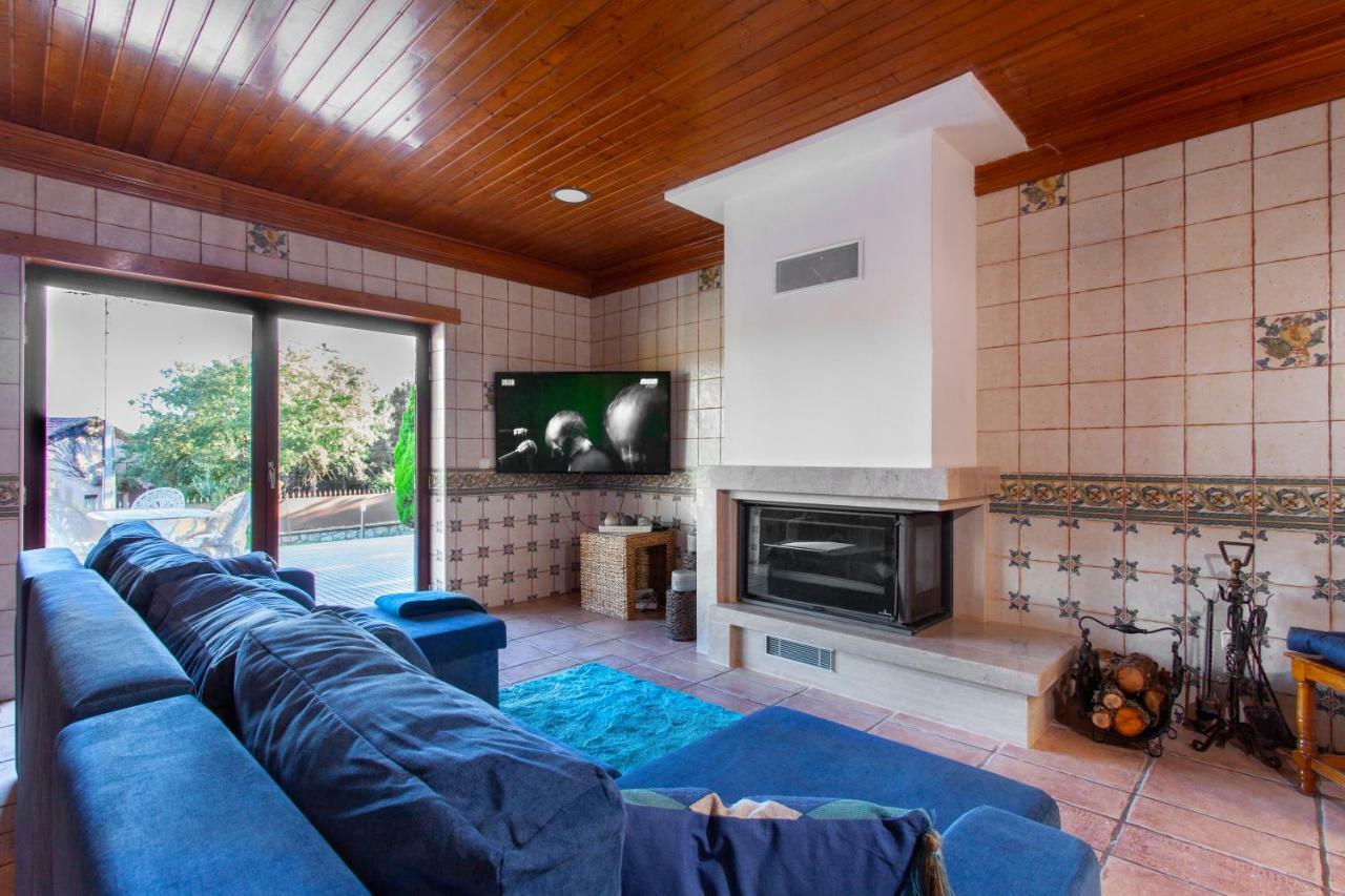 فيلا Casa Do Casalinho Avelar المظهر الخارجي الصورة